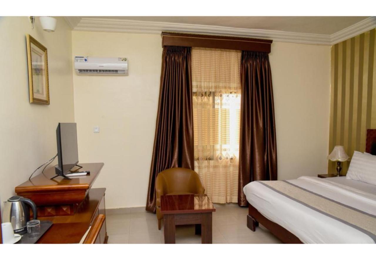 Royalton Hotels Abuja Exterior foto